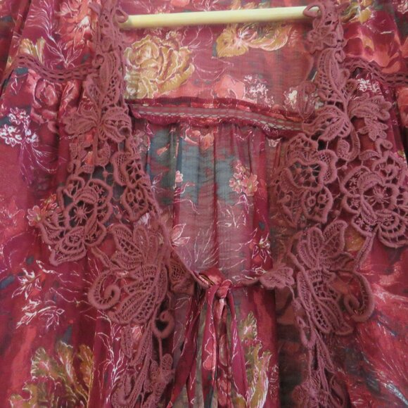 INTIMATELY FREE PEOPLE Away With Me Floral Lounge House Robe Sheer Boho Sz M/L - Picture 7 of 16